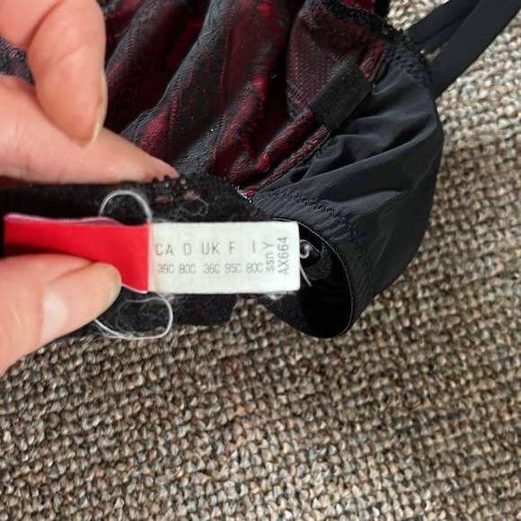 Vintage Esprit unlined lace bra - Picture 7 of 9